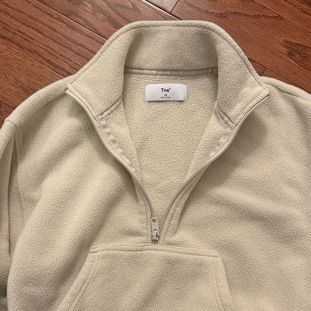 Aritzia Cream Quarter-Zip Sweater - Picture 4 of 4